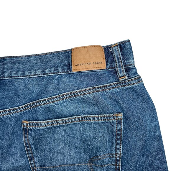American Eagle Women's Size 16 Blue Denim Mom Shorts - Picture 8 of 13